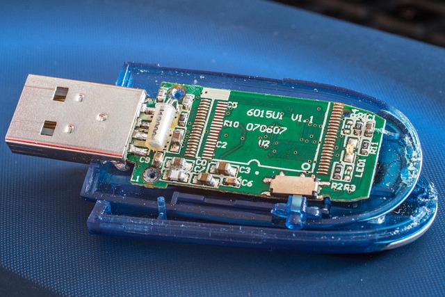 USB
